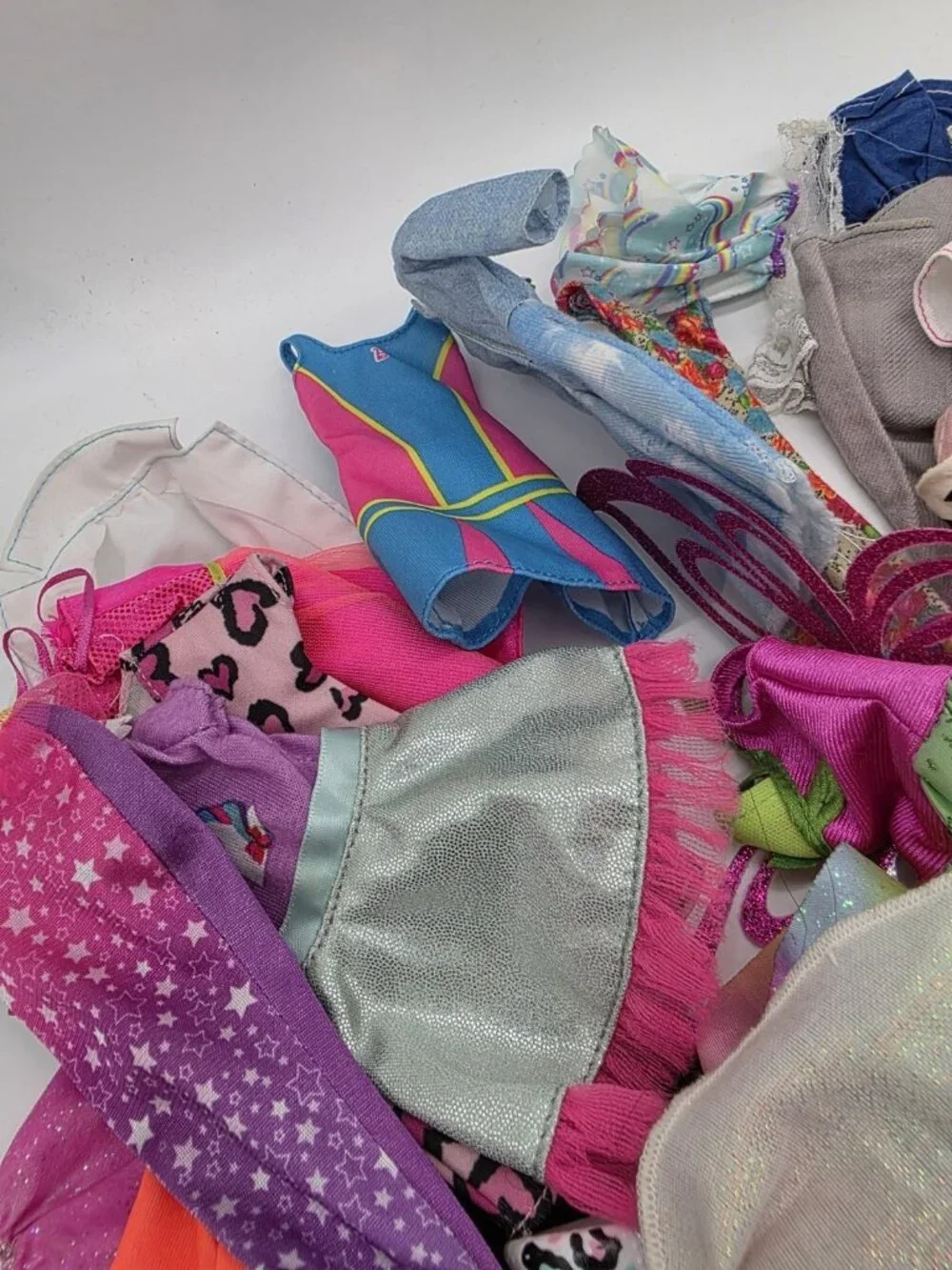 Barbie & Rainbow High Doll Clothing Lot of 65 Mixed Clothes Dress Tops